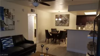 Photo #5: 2251500 Listing 