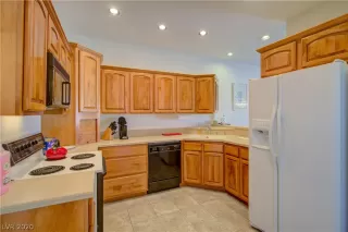 Photo #4: 2251535 Listing 