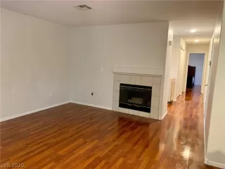 Photo #1: 2251647 Listing 