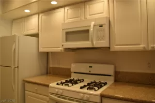 Photo #1: 2251756 Listing 