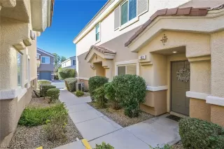 Photo #1: 2251783 Listing