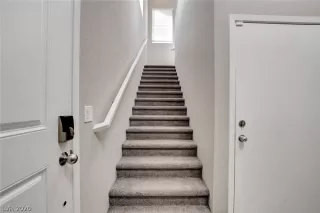 Photo #6: 2251785 Listing 