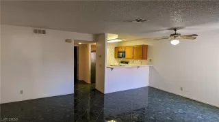 Photo #5: 2251805 Listing