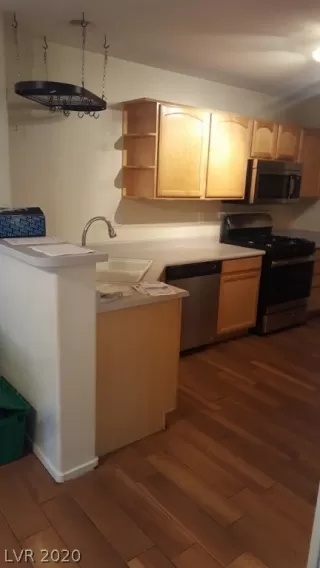 Photo #1: 2251809 Listing 