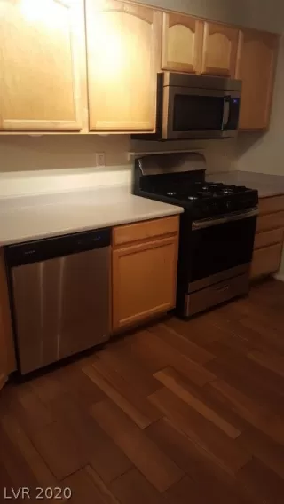 Photo #2: 2251809 Listing 