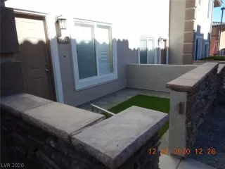 Photo #1: 2251838 Listing 