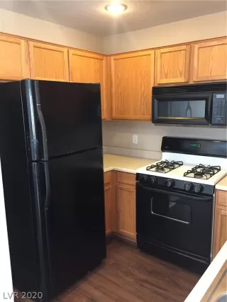 Photo #4: 2251849 Listing 