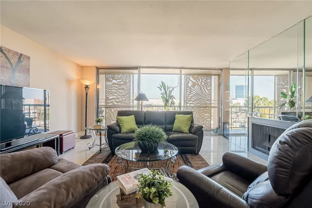 MLS: 2251864 Condo For Sale