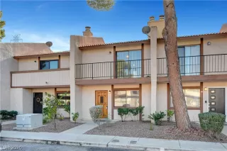 Photo #1: 2251878 Listing 