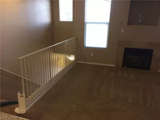 Photo #4: 2251906 Listing 