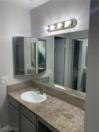 Photo #6: 2251909 Listing 