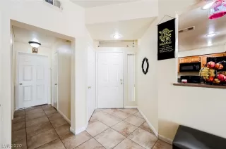 Photo #2: 2251949 Listing