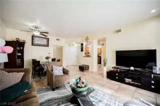 Photo #4: 2251949 Listing