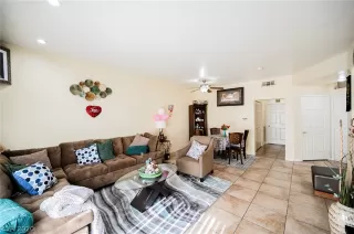 Photo #5: 2251949 Listing