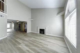 Photo #4: 2251963 Listing 