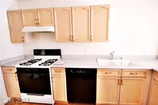 Photo #2: 2251966 Listing 