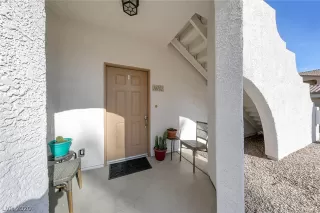 Photo #1: 2252015 Listing