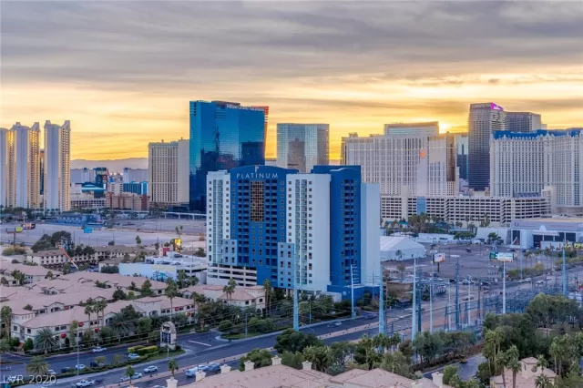 MLS: 2252039 Condo For Sale