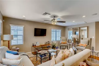 Photo #5: 2252060 Listing 