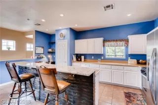 Photo #3: 2252075 Listing 