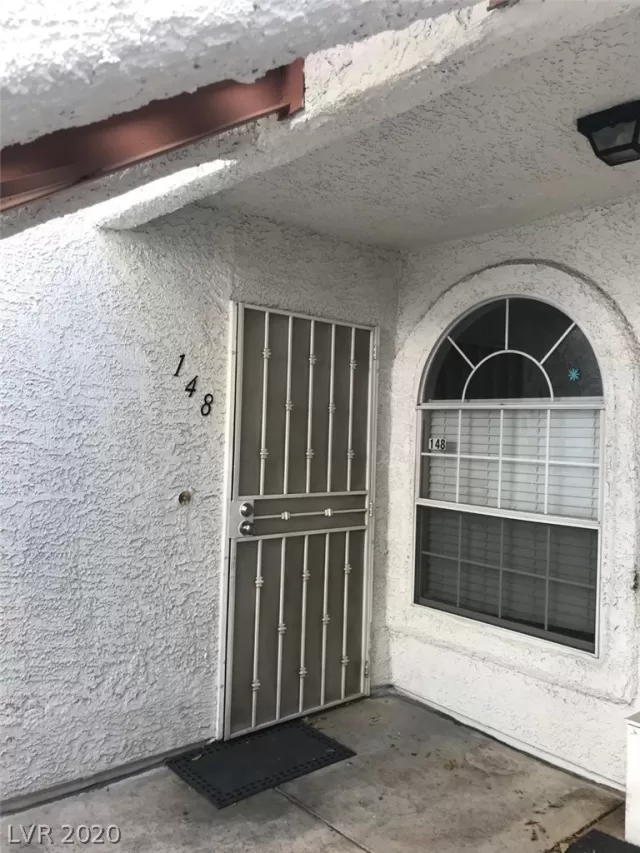 MLS: 2252076 Condo For Sale