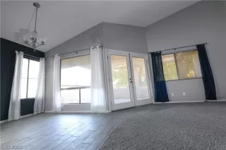 Photo #3: 2252088 Listing