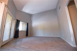 Photo #4: 2252088 Listing