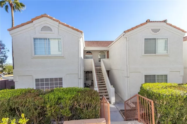 MLS: 2252142 Condo For Sale