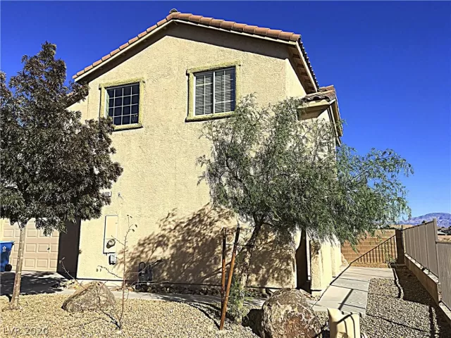MLS: 2252184 Condo For Sale