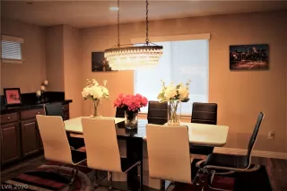 Photo #5: 2252223 Listing