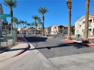 Photo #4: 2252228 Listing