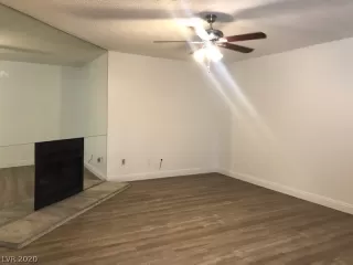 Photo #1: 2252236 Listing 