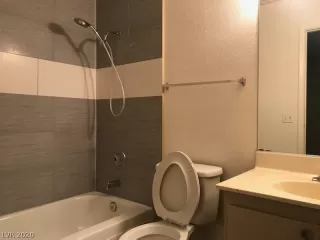 Photo #3: 2252236 Listing 