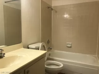 Photo #4: 2252236 Listing 