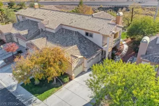 Photo #3: 2252240 Listing