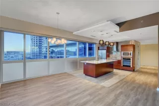 Photo #6: 2252247 Listing 