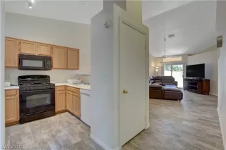 Photo #4: 2253335 Listing 