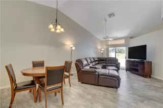 Photo #5: 2253335 Listing 