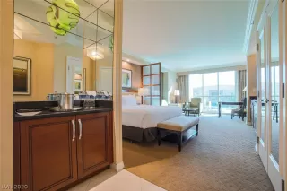 Photo #5: 2253349 Listing 