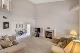 Photo #4: 2253351 Listing