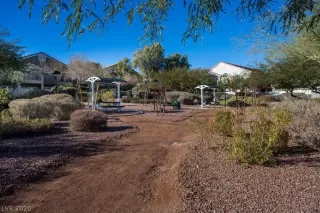 Photo #6: 2253419 Listing