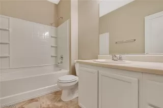 Photo #3: 2253420 Listing 