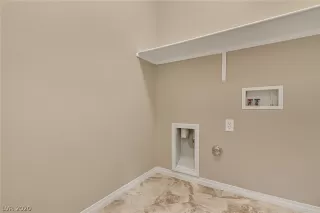 Photo #6: 2253420 Listing 