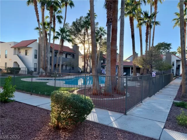 MLS: 2253483 Condo For Sale