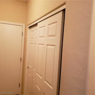 Photo #3: 2253517 Listing