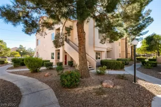 Photo #3: 2253571 Listing