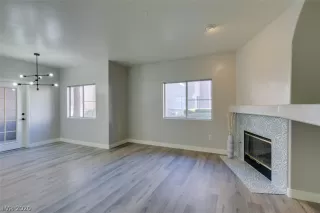 Photo #6: 2253571 Listing