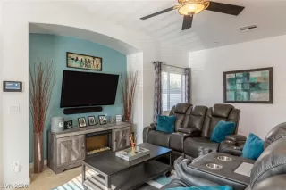 Photo #6: 2253610 Listing 