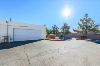 Photo #5: 2253615 Listing