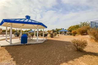 Photo #6: 2253649 Listing